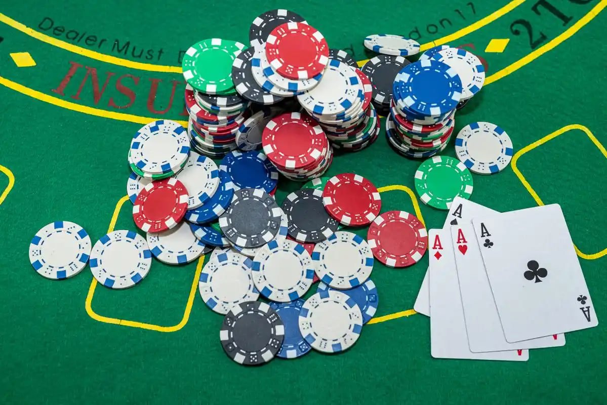 qqq bet